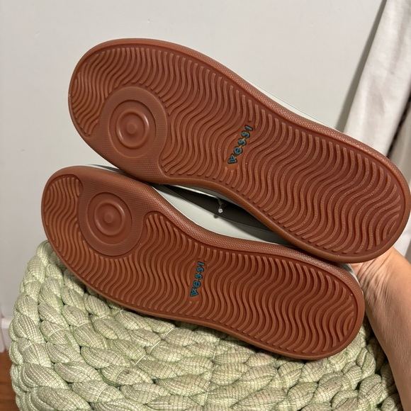 Vessi Courtside Classic Fog Gray Waterproof Lace Up Low Top Sneakers NWOB - Picture 11 of 13